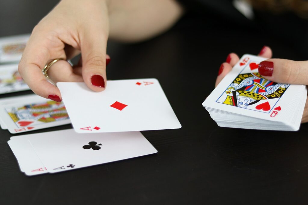 Player using advanced live poker tips at a casino table in 2025